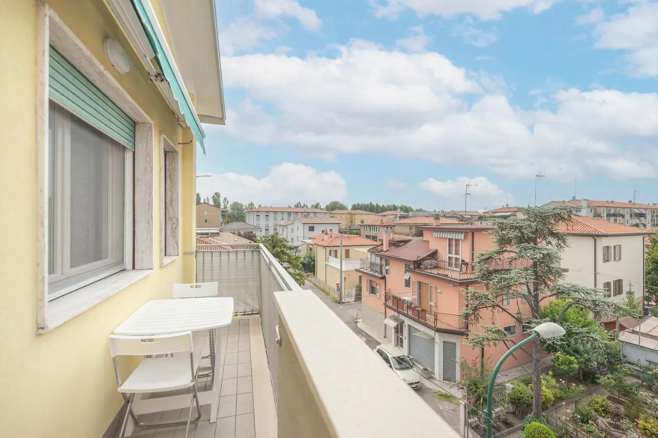 Faraco'S House Apartment Mestre 0*,  Italy