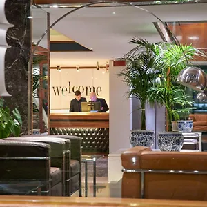 4* Hotel Plaza